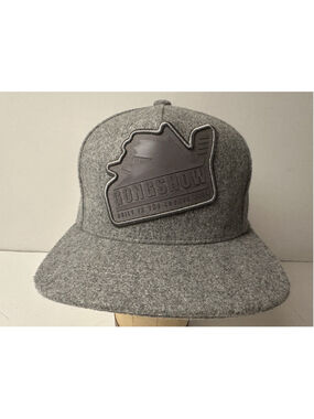 Gongshow Hockey Hat Cap Gray Wool Strapback Leather Patch Built In Hockey Joints